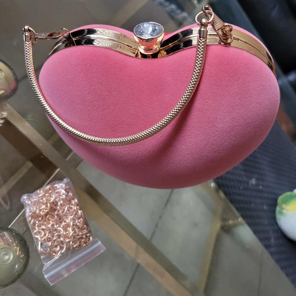 Beautiful heart shape party wedding purse/ clutch